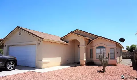 9667 E 37 Pl, Yuma, AZ 85365 photo 1
