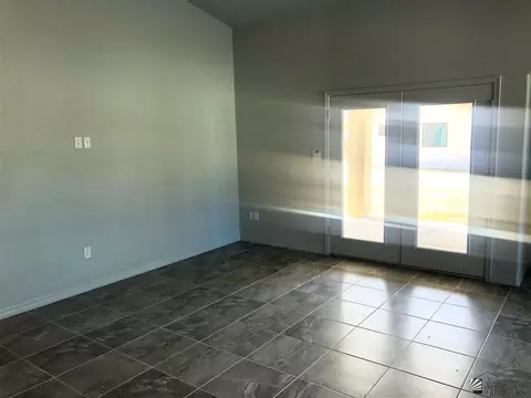 3985 E Udall Ln, San Luis, AZ 85349 photo 12