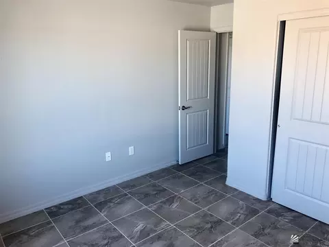 3985 E Udall Ln, San Luis, AZ 85349 photo 9