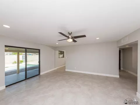 712 E 26 Pl, Yuma, AZ 85364 photo 4