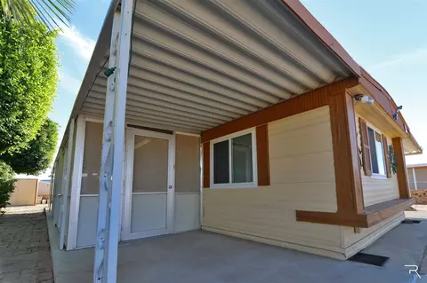 12491 E Brenda Dr, Yuma, AZ 85367 photo 4