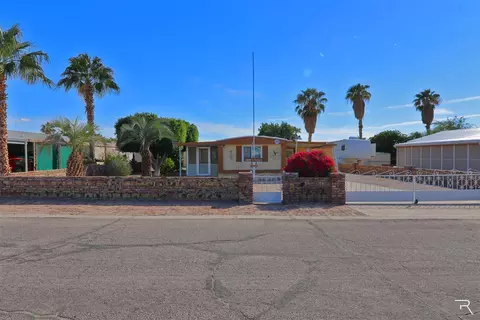 12491 E Brenda Dr, Yuma, AZ 85367 photo 1