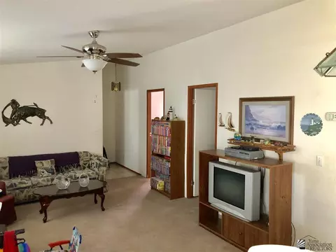 9645 E 37 St, Yuma, AZ 85365 photo 6