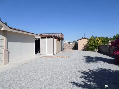 13576 E 55 Dr, Yuma, AZ 85367 photo 2