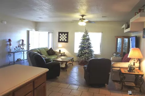 14602 E 53 St, Yuma, AZ 85367 photo 3