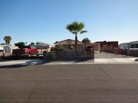 13611 E 52 Dr, Yuma, AZ 85367 photo 1