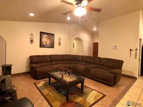 151 E 12 St, Somerton, AZ 85350 photo 9