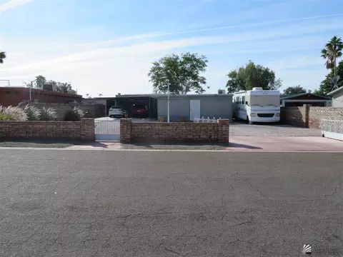 13595 E 45 Dr, Yuma, AZ 85367 photo 1