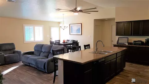 7707 E 41 Ln, Yuma, AZ 85365 photo 3