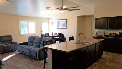 7707 E 41 Ln, Yuma, AZ 85365 photo 3