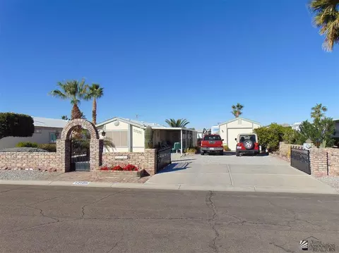 13186 E 46 Dr, Yuma, AZ 85367 photo 1