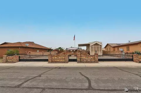 9656 E 37 St, Yuma, AZ 85365 photo 1