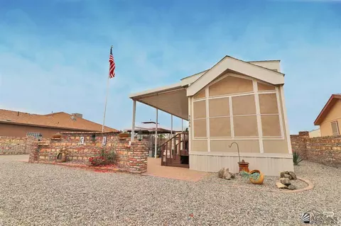 9656 E 37 St, Yuma, AZ 85365 photo 4