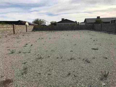 12805 E 45 Ln, Yuma, AZ 85367 photo 2