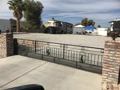 13550 E 52 Dr, Yuma, AZ 85367 photo 4