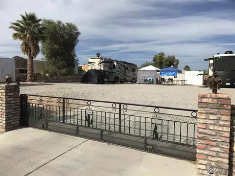 13550 E 52 Dr, Yuma, AZ 85367 photo 2