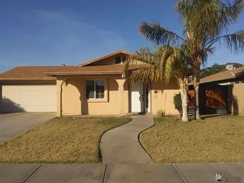 740 Eucalyptus, Somerton, AZ 85350 photo 1