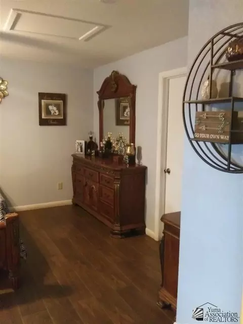 740 Eucalyptus, Somerton, AZ 85350 photo 9