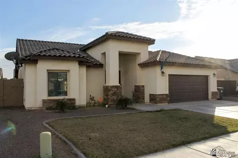 243 E 12 Pl, Somerton, AZ 85350 photo 2