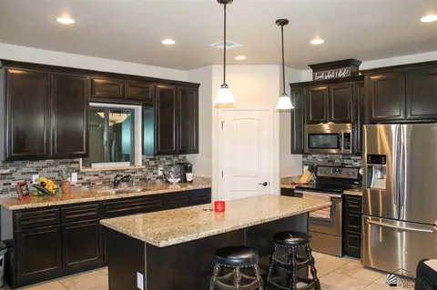 243 E 12 Pl, Somerton, AZ 85350 photo 6
