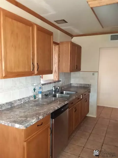 711 E 26 Pl, Yuma, AZ 85365 photo 10