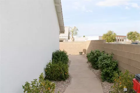 10754 E 34 Pl, Yuma, AZ 85365 photo 16