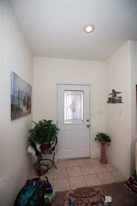 12597 E 46 Dr, Yuma, AZ 85367 photo 4