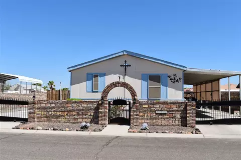13448 E 55 Dr, Yuma, AZ 85367 photo 1