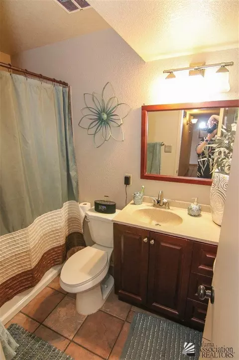 1599 E Windy Ln, Yuma, AZ 85365 photo 12