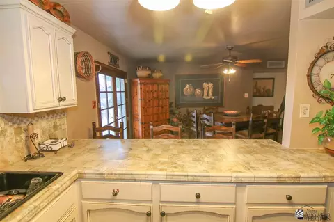 1599 E Windy Ln, Yuma, AZ 85365 photo 8