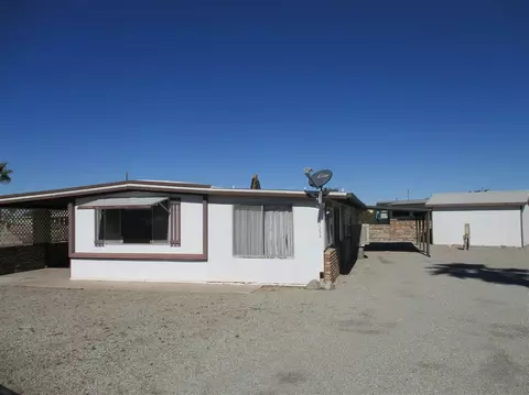 12334 E 37 St, Yuma, AZ 85367 photo 1