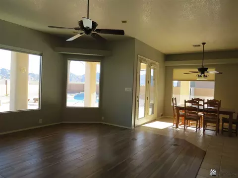 12678 E Daybreak St, Yuma, AZ 85367 photo 2