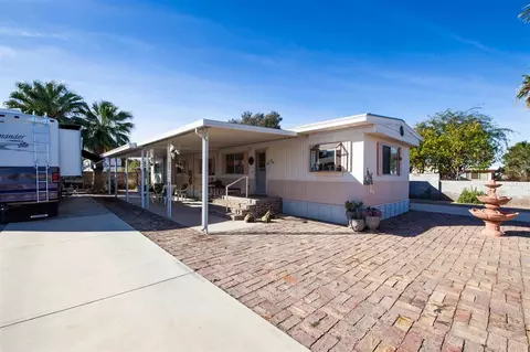 13469 E 43 Ln, Yuma, AZ 85367 photo 1