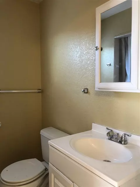 2152 S Maple Ave, Yuma, AZ 85364 photo 8