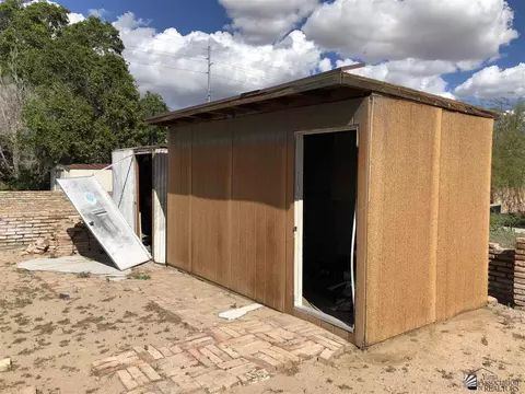 9346 E Saddle Dr, Yuma, AZ 85365 photo 4