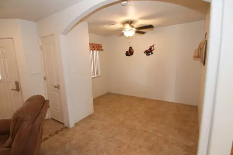 13547 E 49 St, Yuma, AZ 85367 photo 4