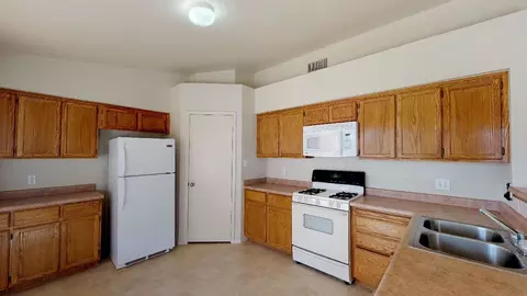11251 E 24 Ln, Yuma, AZ 85367 photo 4