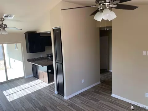 156 E 26 St, Yuma, AZ 85364 photo 7