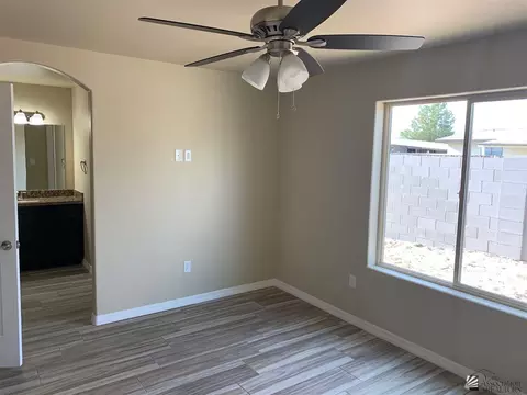 156 E 26 St, Yuma, AZ 85364 photo 12