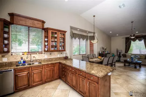 6241 E 25 Pl, Yuma, AZ 85365 photo 8