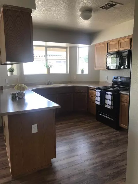 6292 E 45 St, Yuma, AZ 85365 photo 3