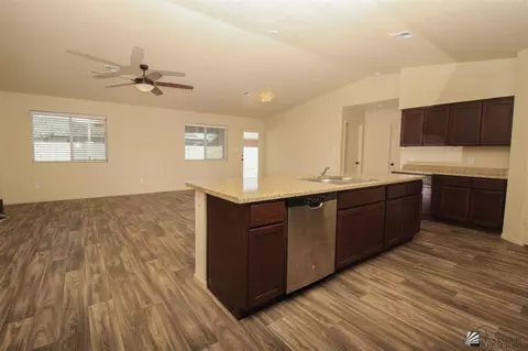 7694 E 42 Pl, Yuma, AZ 85365 photo 8