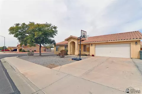 6360 E 45 Ln, Yuma, AZ 85365 photo 2