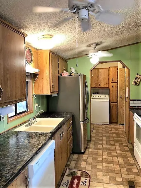 13181 E 49 Ln, Yuma, AZ 85367 photo 8