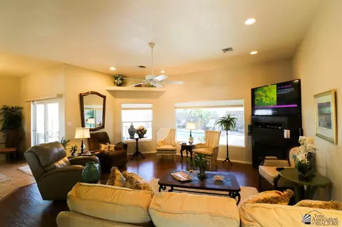 13527 E 55 Ln, Yuma, AZ 85367 photo 3