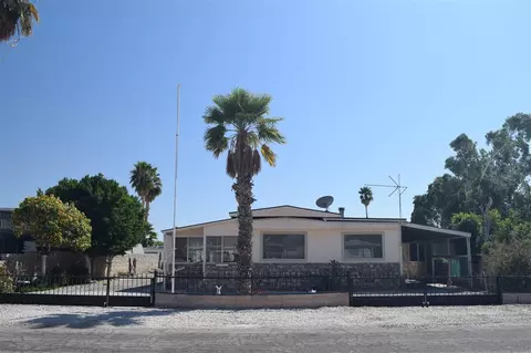 12871 E 36 St, Yuma, AZ 85367 photo 1