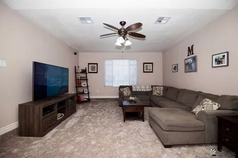 10579 E 37 Pl, Yuma, AZ 85365 photo 2