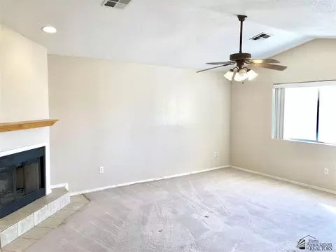 10422 E 37 St, Yuma, AZ 85365 photo 3