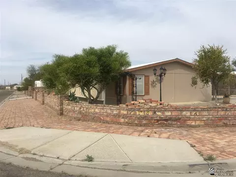 12512 E 45 St, Yuma, AZ 85367 photo 2