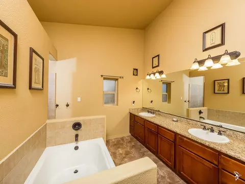 5854 39 Ln, Yuma, AZ 85365 photo 12
